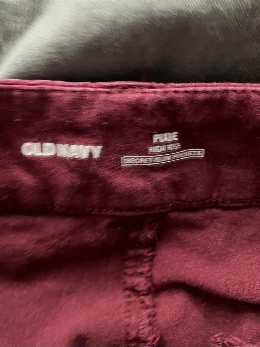 Old Navy - Bundle of 4 Women’s High Rise Pixie Pants - 14 - Picture 6 of 11